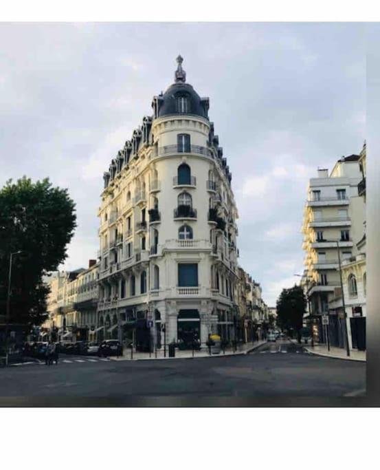 וישי *Astoria 6* Appart Cosy En Plein Centre מראה חיצוני תמונה